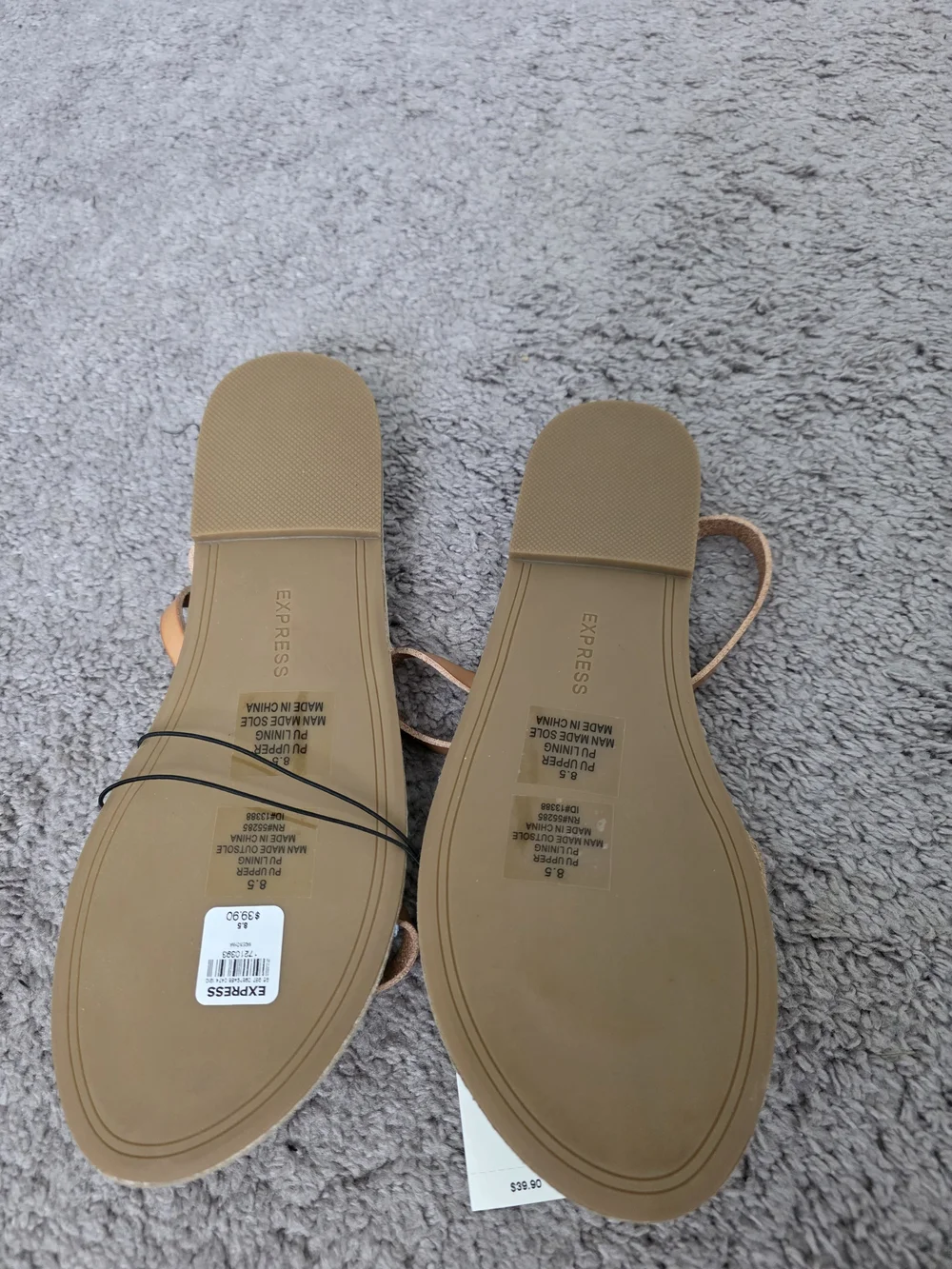 NWT Express Women’s Tan Strappy Flat Sandals